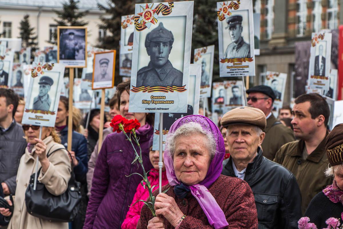 Портреты ветеранов к акции «Бессмертный полк» бесплатно напечатают в МФЦ в Видном